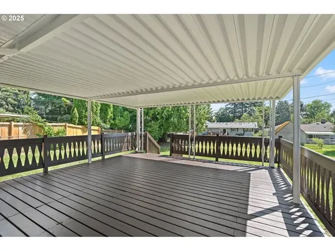 116 SE 153rd Avenue Portland OR 97233