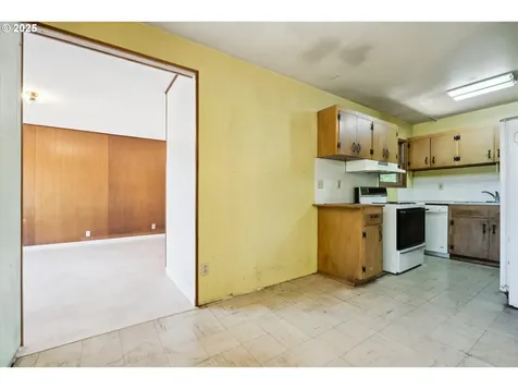 3031 SE 120th Avenue Portland OR 97266