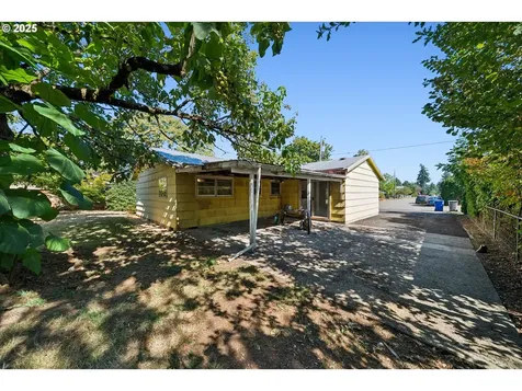 3031 SE 120th Avenue Portland OR 97266