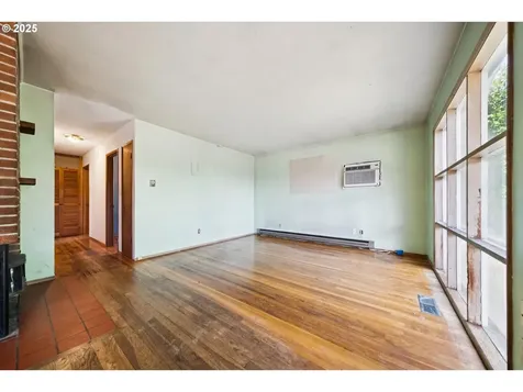 3031 SE 120th Avenue Portland OR 97266