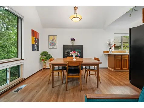 7133 SW 7th Avenue Portland OR 97219