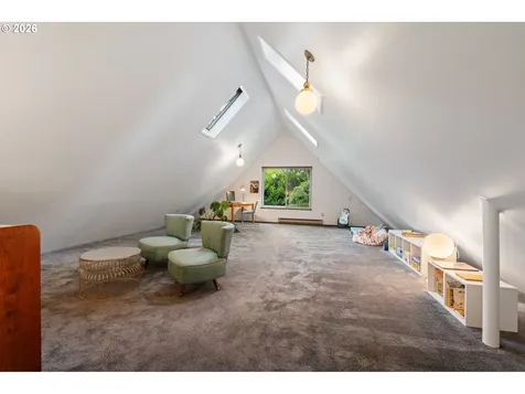 7133 SW 7th Avenue Portland OR 97219