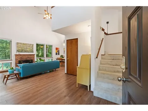 7133 SW 7th Avenue Portland OR 97219