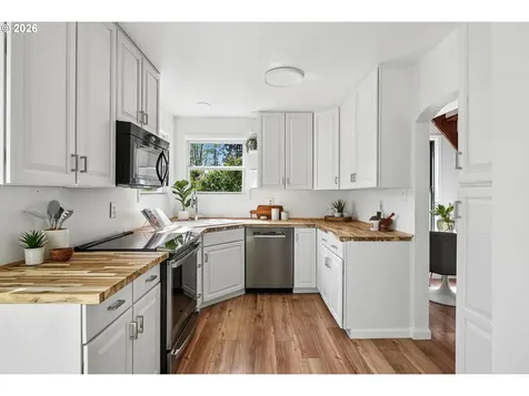 5910 SE Cedar Street Milwaukie OR 97222