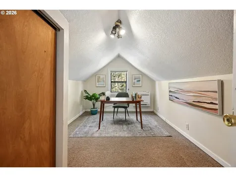 5910 SE Cedar Street Milwaukie OR 97222