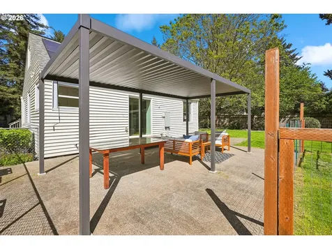 5910 SE Cedar Street Milwaukie OR 97222
