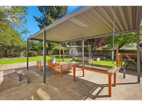 5910 SE Cedar Street Milwaukie OR 97222