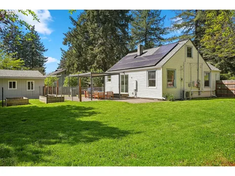 5910 SE Cedar Street Milwaukie OR 97222