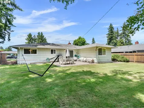 624 SE 131st Place Portland OR 97233