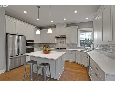 13829 NW Gargany Street Portland OR 97229