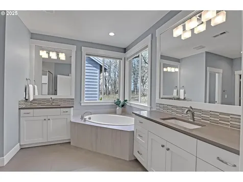 13829 NW Gargany Street Portland OR 97229