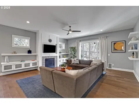 13829 NW Gargany Street Portland OR 97229
