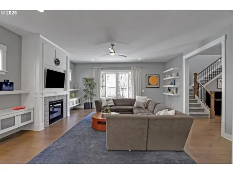 13829 NW Gargany Street Portland OR 97229