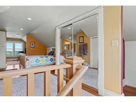 14437 Evans Valley Road NE Silverton OR 97381