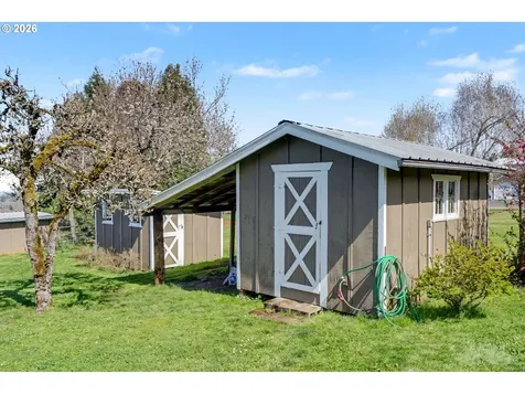 14437 Evans Valley Road NE Silverton OR 97381