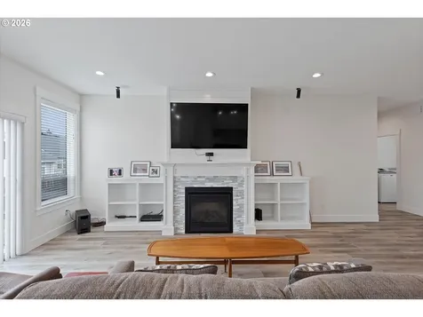 34980 Lahaina Loop Road Pacific City OR 97135