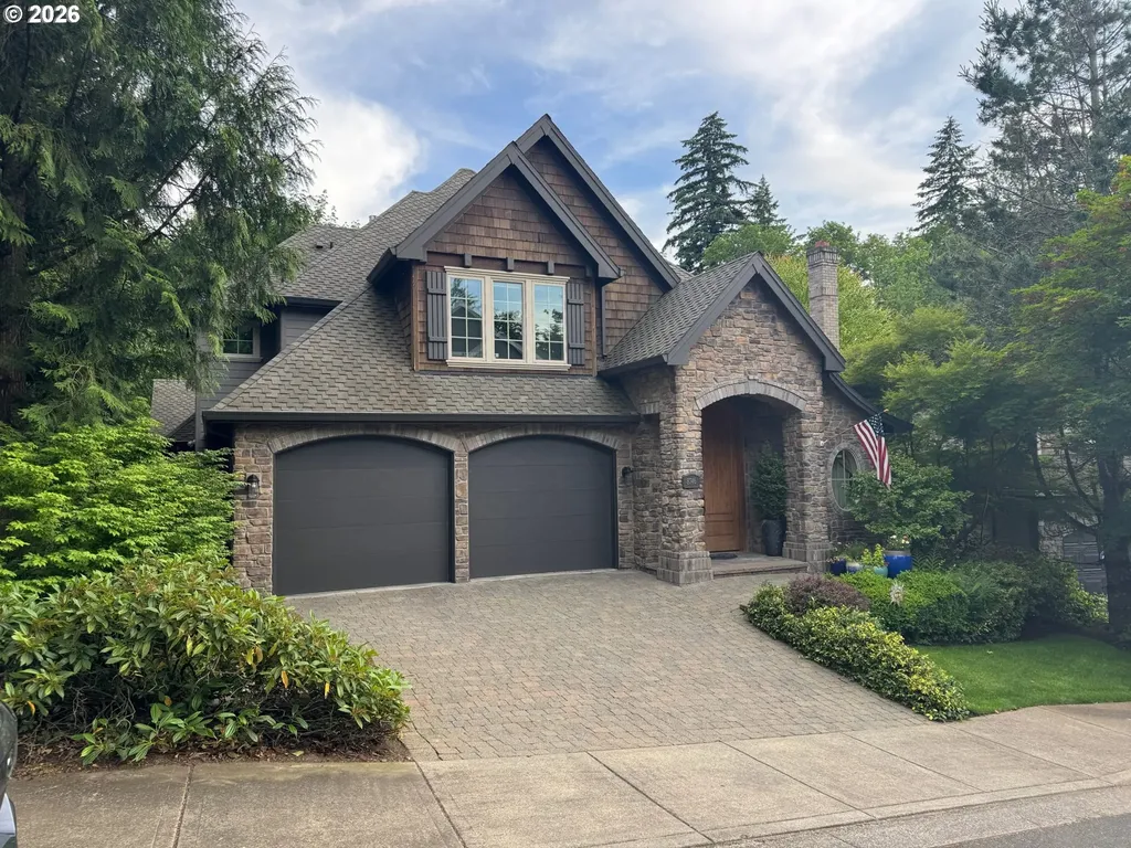 8746 NW Ryan Street Portland OR 97229