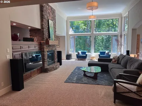 8746 NW Ryan Street Portland OR 97229