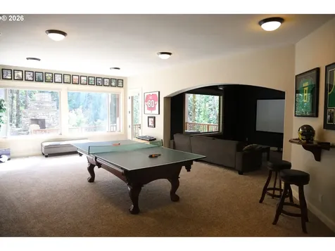 8746 NW Ryan Street Portland OR 97229