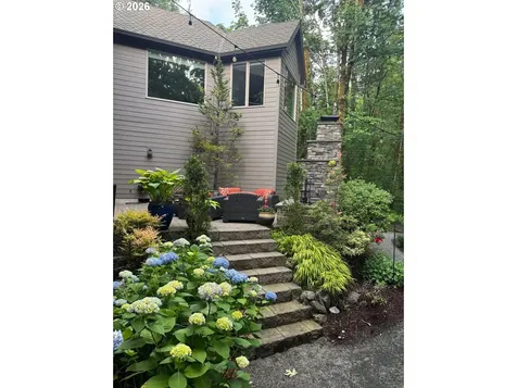 8746 NW Ryan Street Portland OR 97229