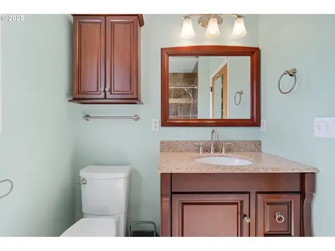 10305 Street Helens Avenue Vancouver WA 98664
