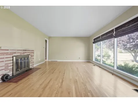 10305 Street Helens Avenue Vancouver WA 98664