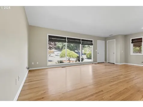 10305 Street Helens Avenue Vancouver WA 98664