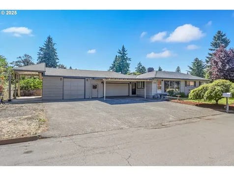 10305 Street Helens Avenue Vancouver WA 98664