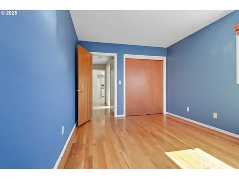 10305 Street Helens Avenue Vancouver WA 98664