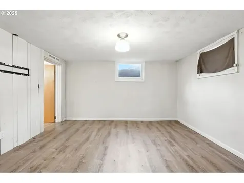 10305 Street Helens Avenue Vancouver WA 98664