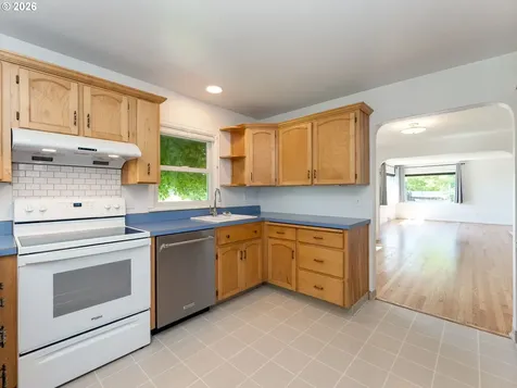 1622 SE Davis Street Mcminnville OR 97128