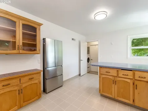 1622 SE Davis Street Mcminnville OR 97128