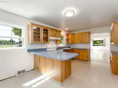 1622 SE Davis Street Mcminnville OR 97128
