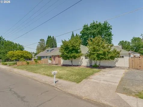 1622 SE Davis Street Mcminnville OR 97128