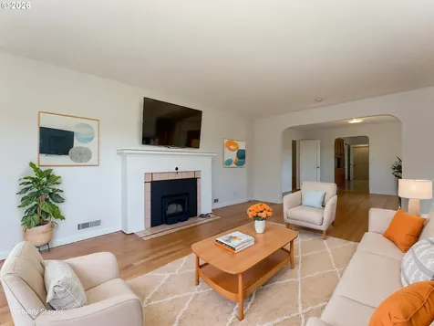 1622 SE Davis Street Mcminnville OR 97128