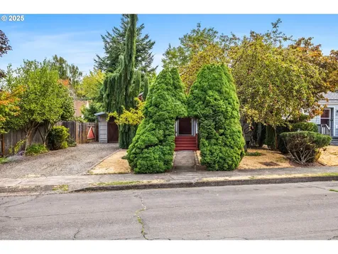1020 13th Street NE Salem OR 97301