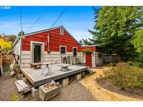 1020 13th Street NE Salem OR 97301