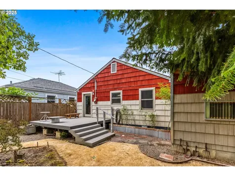 1020 13th Street NE Salem OR 97301