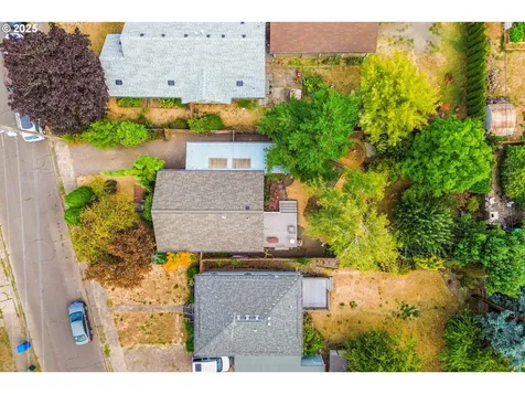 1020 13th Street NE Salem OR 97301