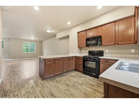 18350 Tickle Creek Avenue Sandy OR 97055