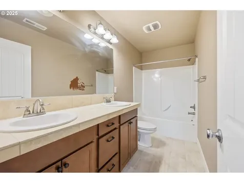 18350 Tickle Creek Avenue Sandy OR 97055