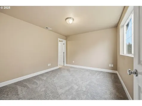 18350 Tickle Creek Avenue Sandy OR 97055