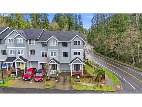 18350 Tickle Creek Avenue Sandy OR 97055