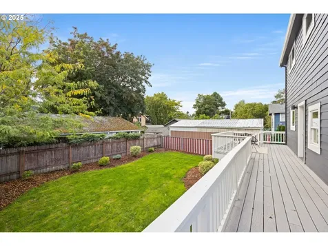 8623 SE 11th Avenue Portland OR 97202