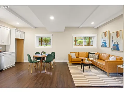 8623 SE 11th Avenue Portland OR 97202