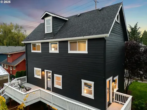 8623 SE 11th Avenue Portland OR 97202
