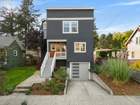 8623 SE 11th Avenue Portland OR 97202