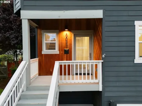 8623 SE 11th Avenue Portland OR 97202