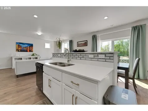 340 Doug Fir Lane Molalla OR 97038
