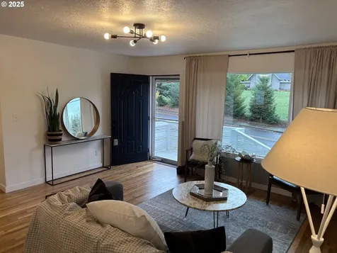 23484 SW Pine Street Sherwood OR 97140
